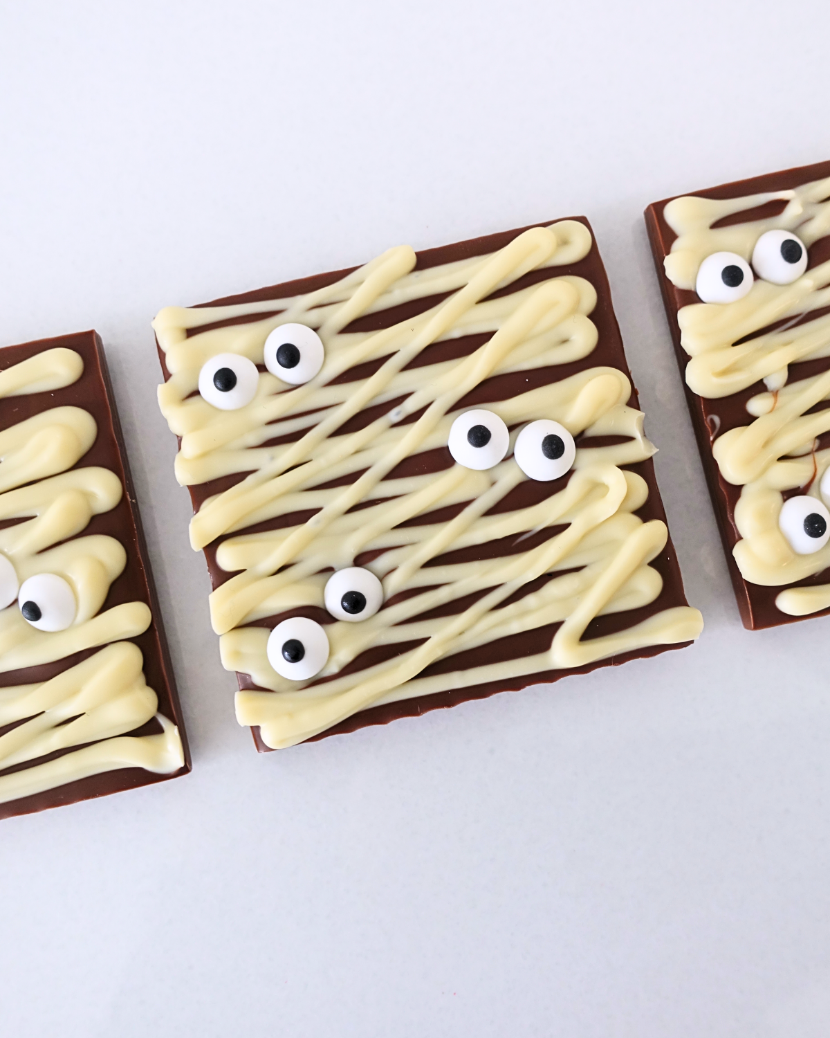 Fancy Bar: Mummified Madness