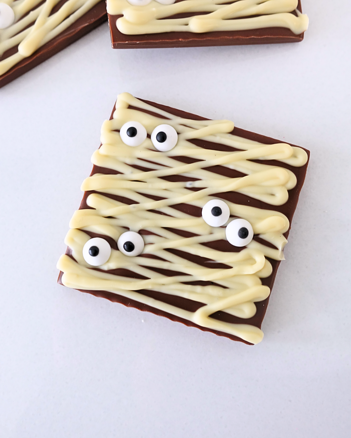 Fancy Bar: Mummified Madness