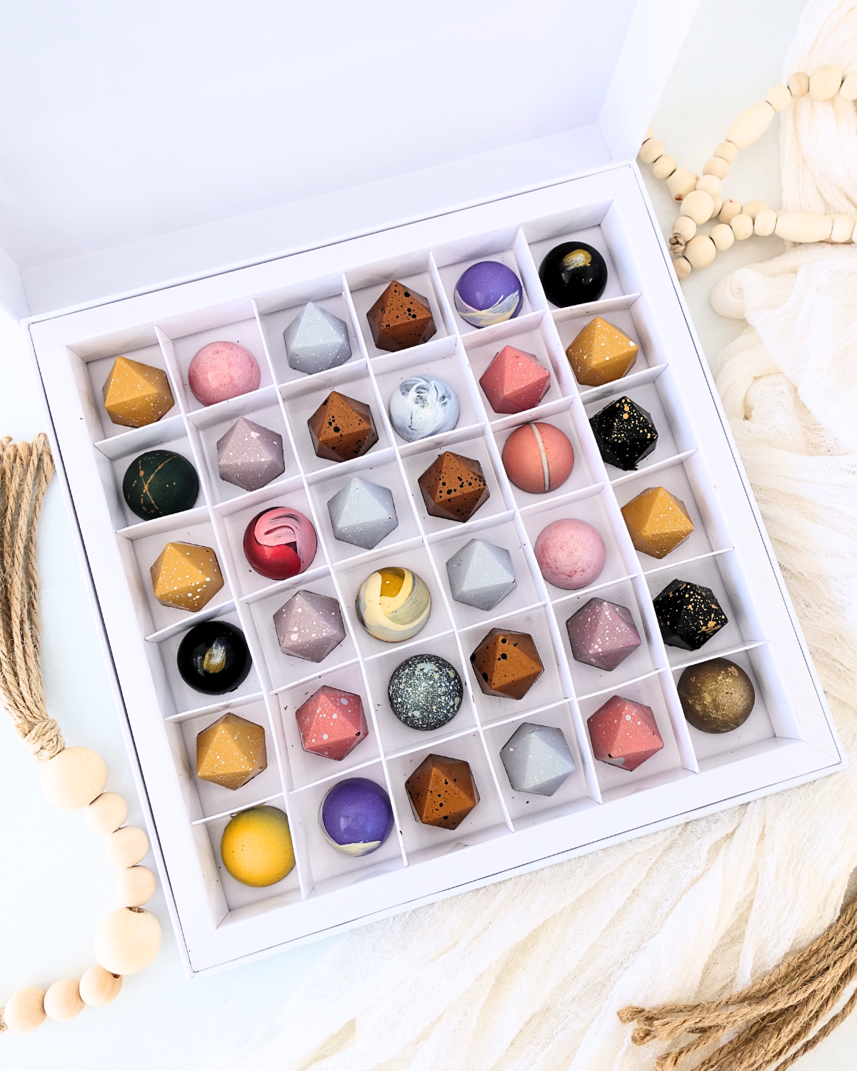 The Ultimate Chocolate Box (36 pieces)